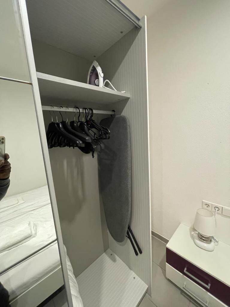Apisha Apartement كيرشهايم أونتر تيك المظهر الخارجي الصورة