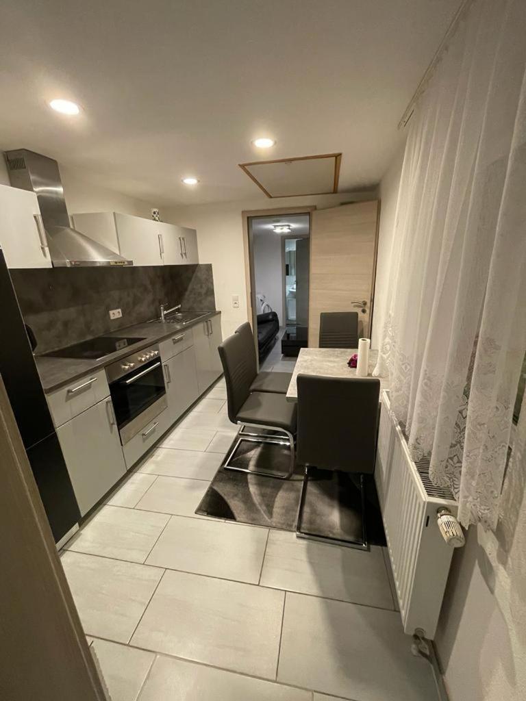 Apisha Apartement كيرشهايم أونتر تيك المظهر الخارجي الصورة